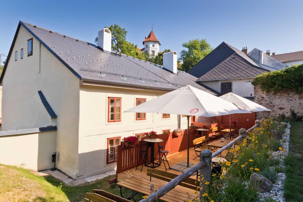 Mestansky Dum - Kulturni Pamatka Mlynska 119 Jindřichŭv Hradec Eksteriør billede